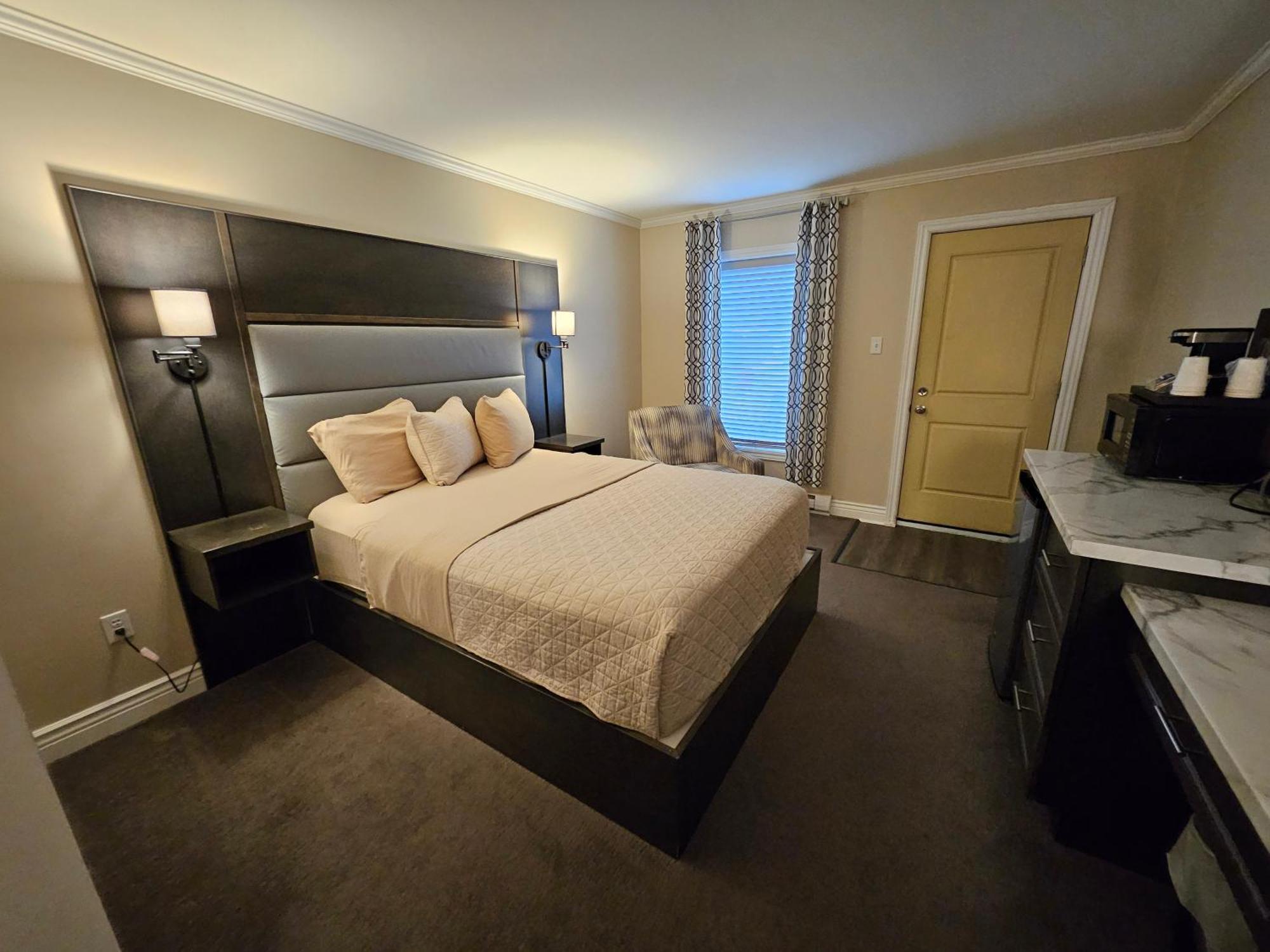 Newfound Inn & Suites Topsail Exteriör bild