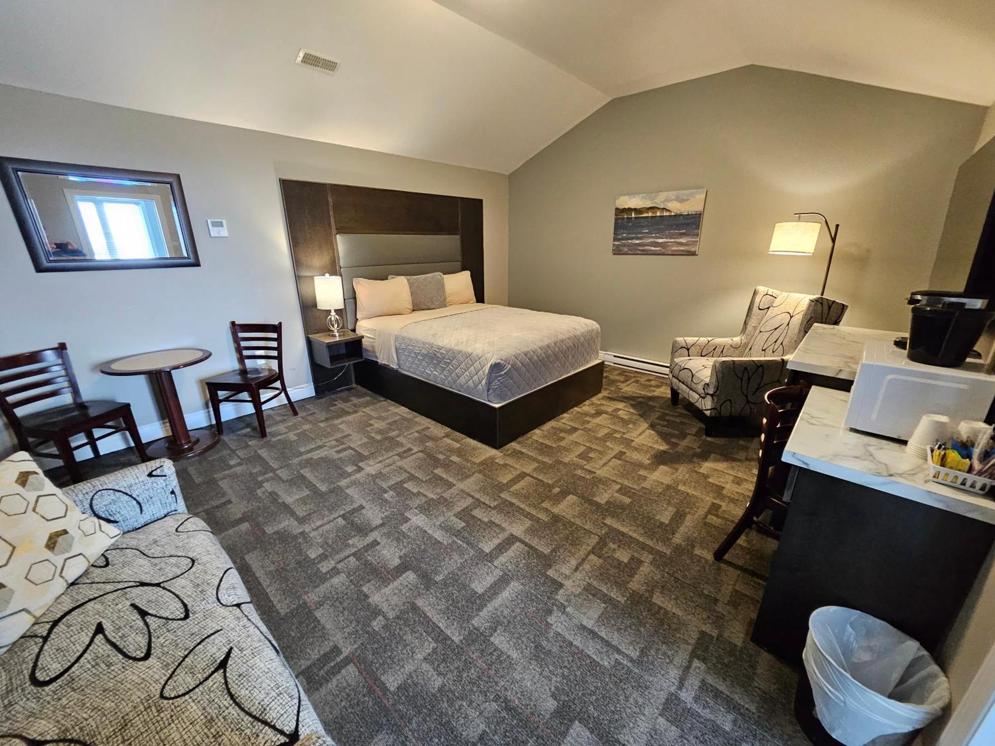 Newfound Inn & Suites Topsail Exteriör bild